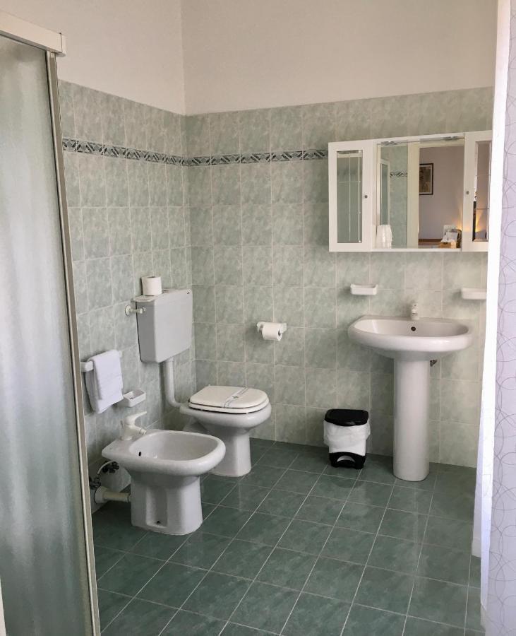 Hotel Trieste Сан-Джорджо-ди-Ногаро Экстерьер фото